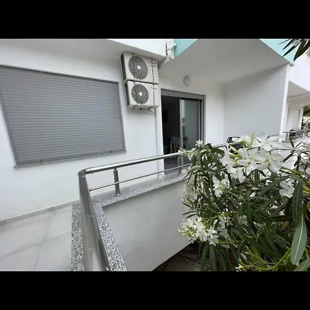 Apartment Comfy Durres Golem (Tirana)