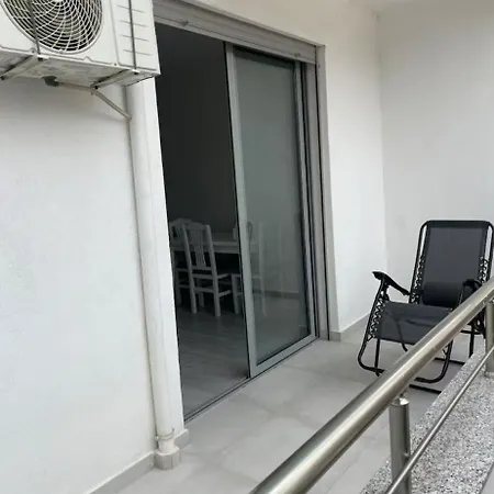 Comfy Durres Golem (Tirana)