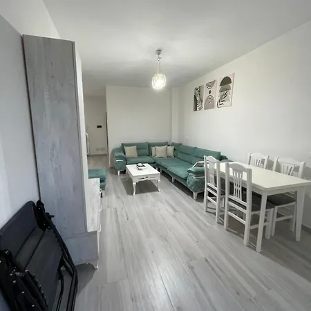 Apartment Comfy Durres *